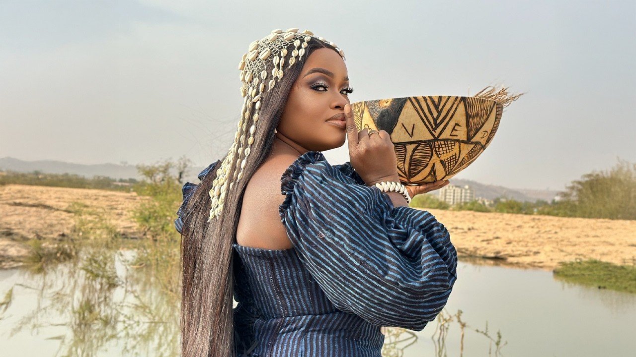 Binguini Bakhaga - Nana Zerbo (Clip)