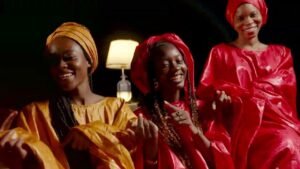 Young BG performing with his N'goni in the official music video Mon Mali